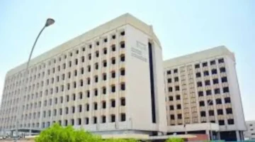 إعلان تعليم الرياض: دراسة عن بعد غداً عبر منصة مدرستي والمعتمدة